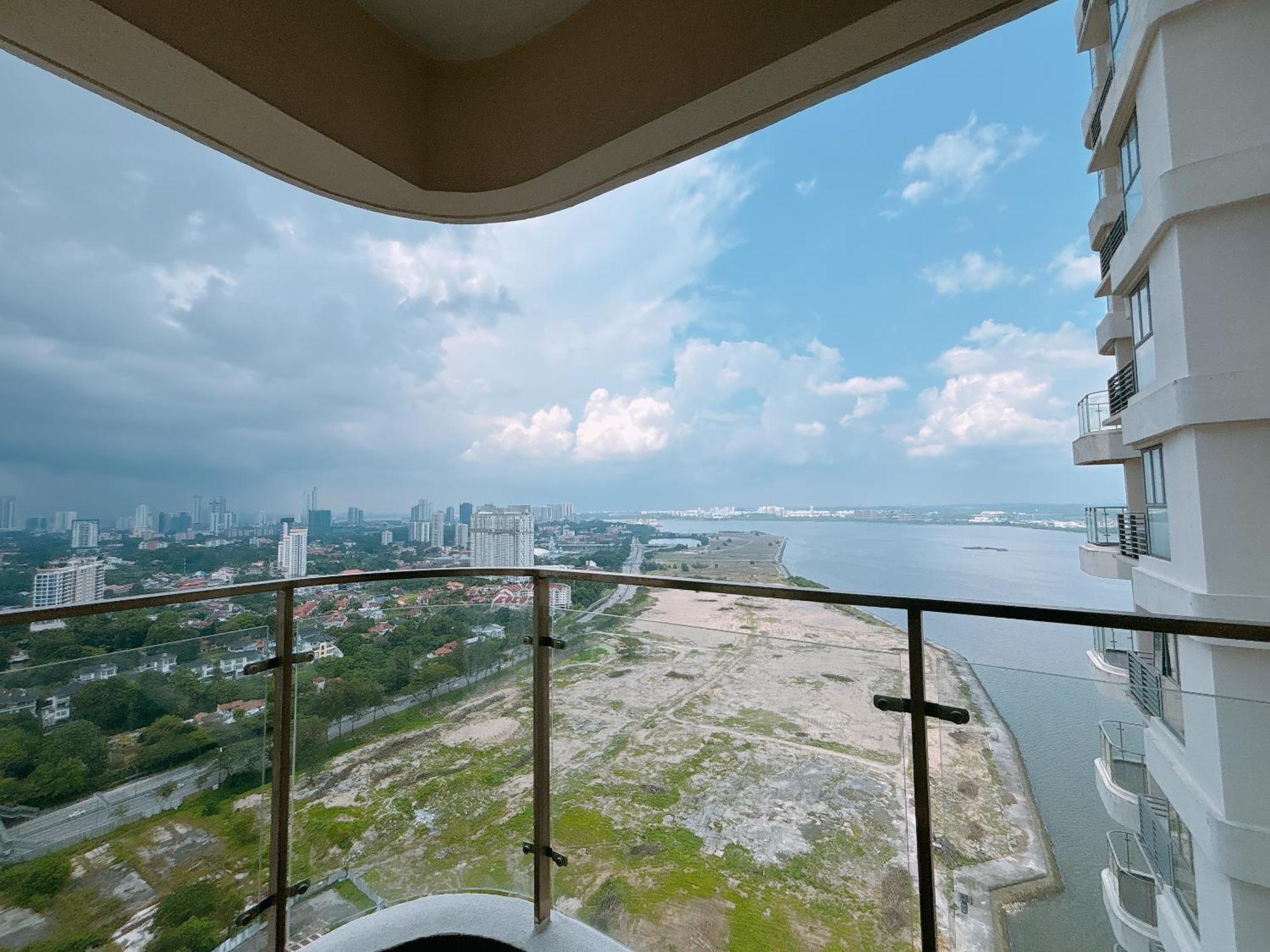 Seafront Country Garden Danga Bay By Lions Bay Apartment Johor Bahru Phòng bức ảnh